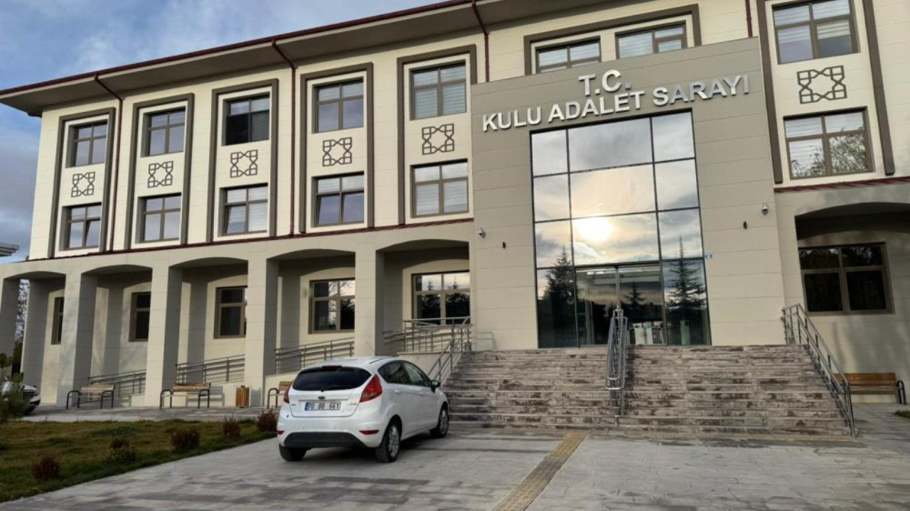 Adliyede büyük vurgun! Memur ihale paralarını zimmetine geçirdiği suçlamasıyla tutuklandı