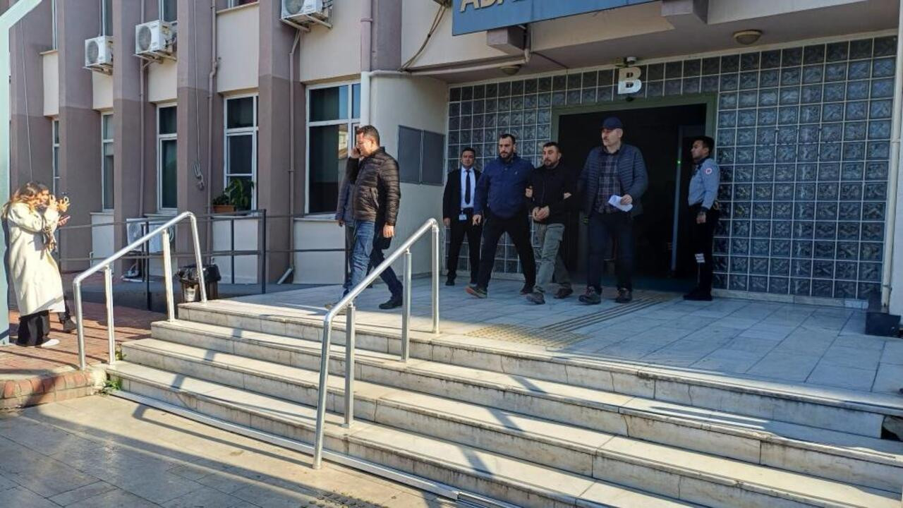 Adliye çıkışında eşini bıçaklamıştı: Saldırgan tutuklandı