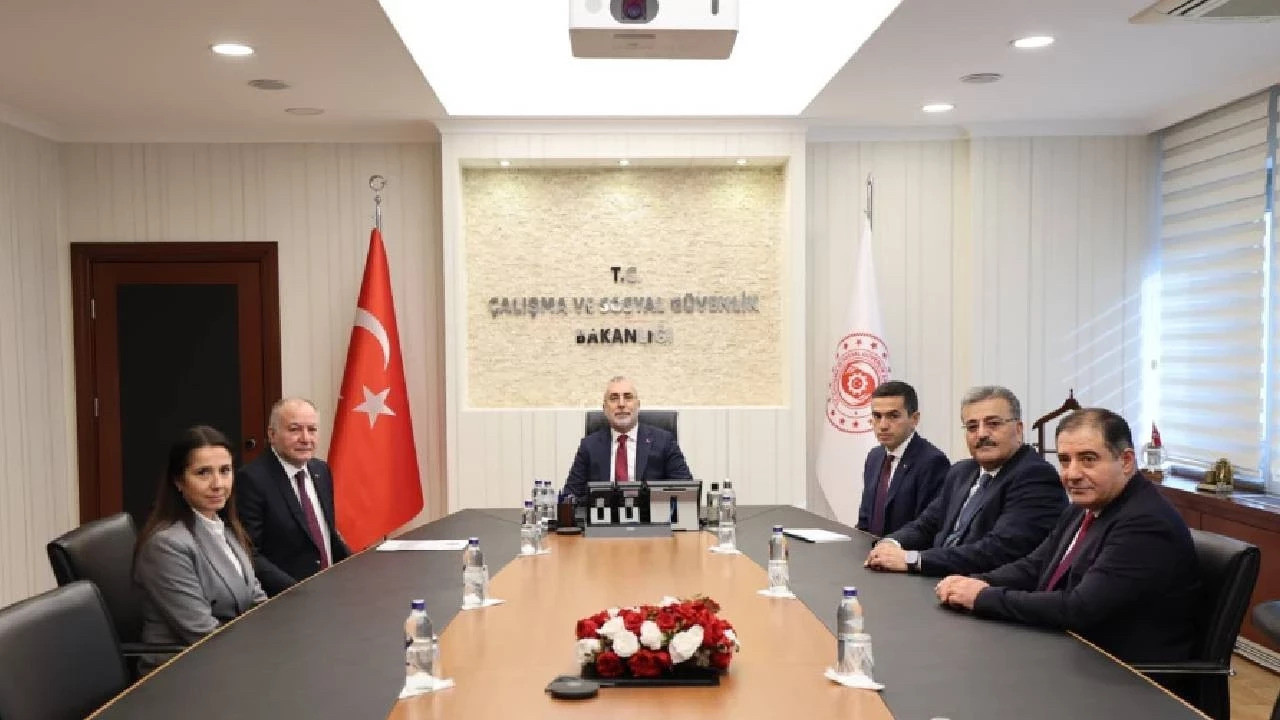 Asgari ücrette ilk toplantı sona erdi