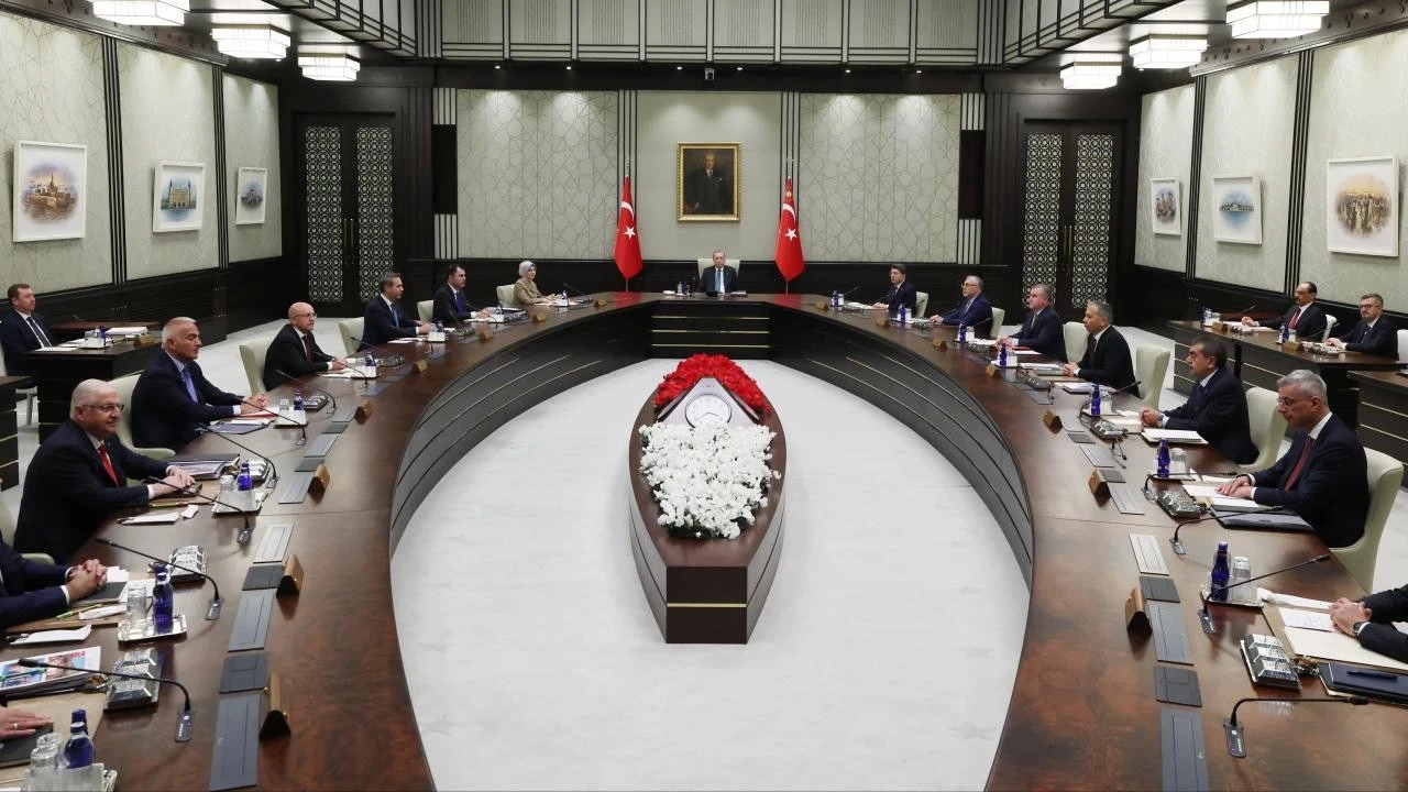 Kabine toplanıyor! Beştepe'de gündemde hangi başlıklar var?