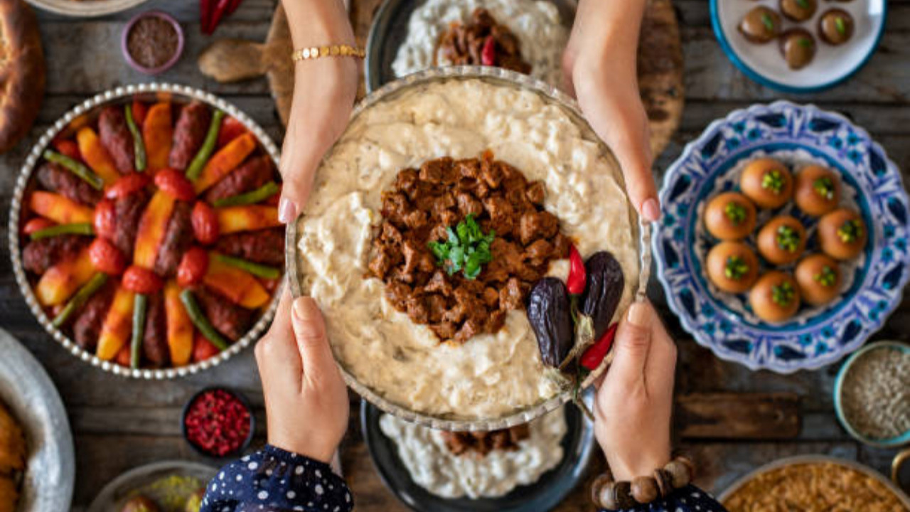 Türkiye'den 3 lezzet birden! Dünyanın en iyi tavuk yemekleri seçildi: Osmanlı sarayından çıkan lezzet listeyi salladı, işte ilk 10