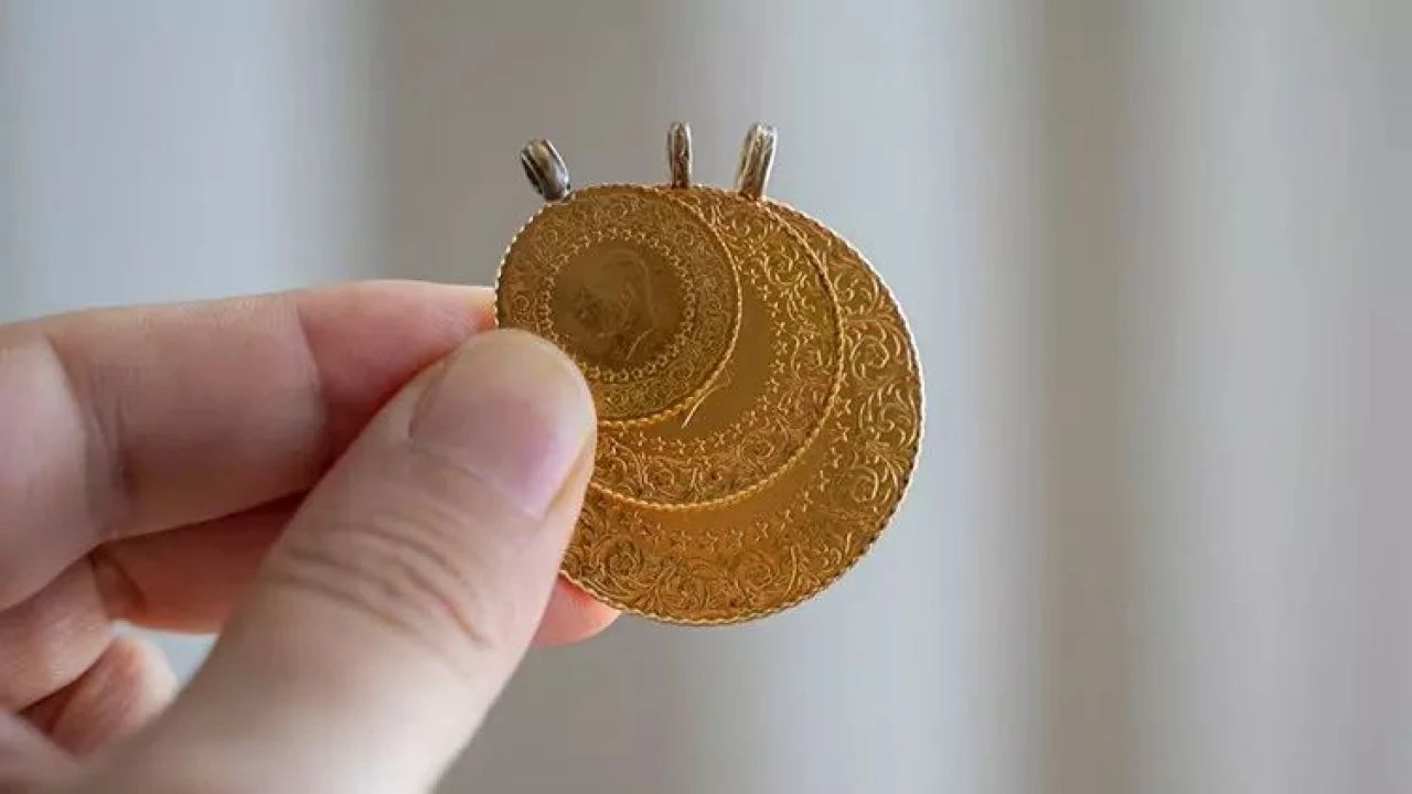 Altın yatırımcıları için sürpriz uyarı: 2026’da lider metal değişiyor