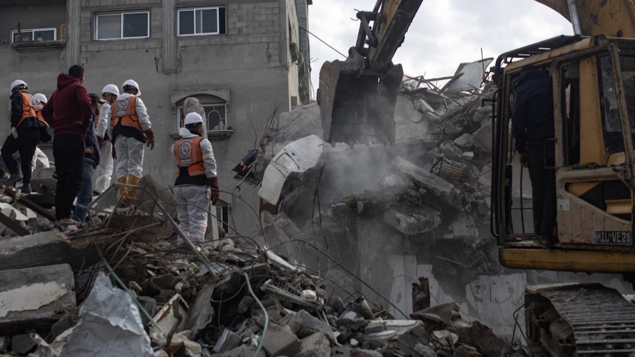 Gazze’de ateşkese rağmen saldırılar sürüyor: Can kaybı 414’e yükseldi