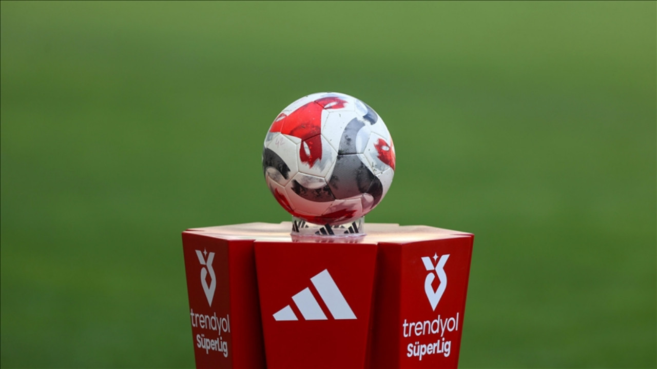 Süper Lig'de transfer raporu: Kim gidiyor, kim imzalıyor? İşte son durum...