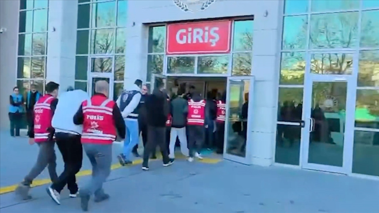 Yüzlerce mağdur, milyonlarca liralık vurgun... Tekirdağ merkezli operasyonda 25 şüpheli tutuklandı