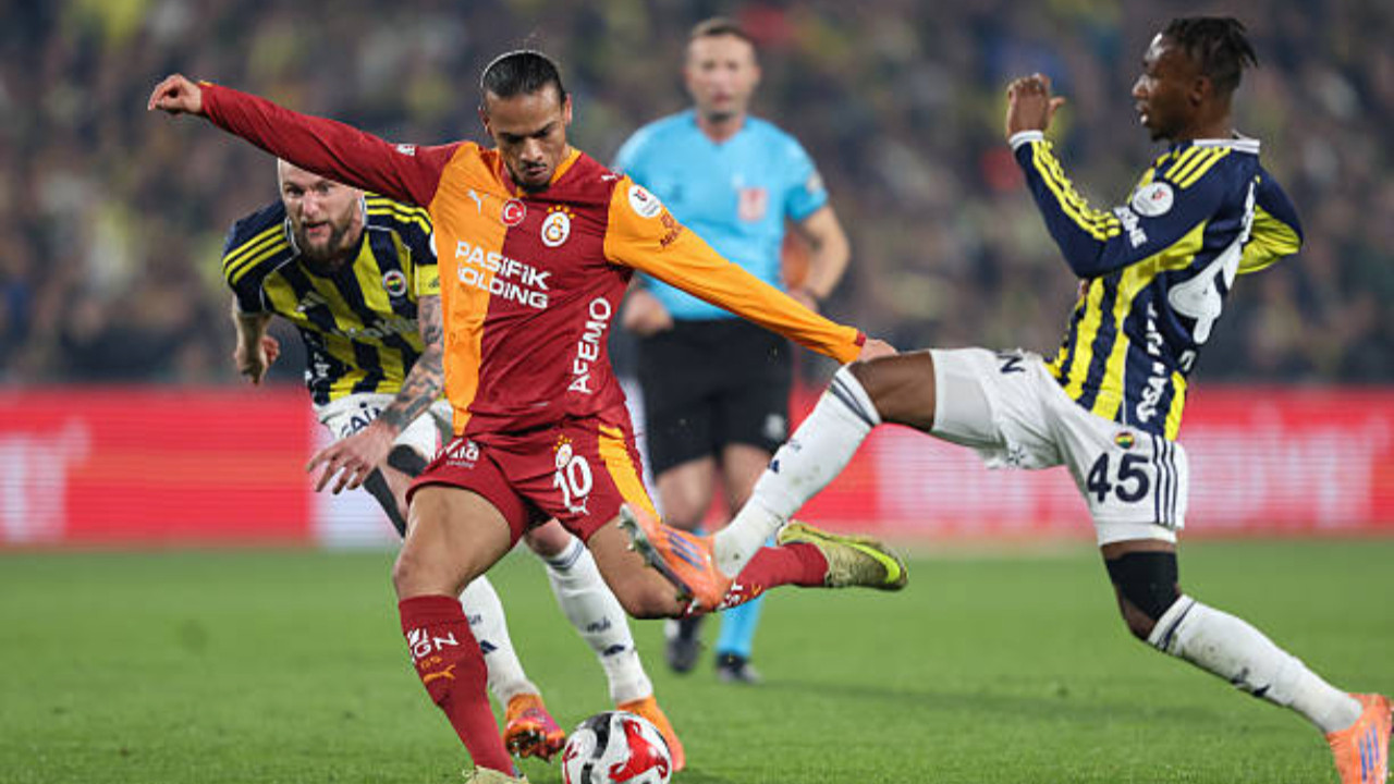 Galatasaray-Fenerbahçe Süper Kupa maçı saati değişti