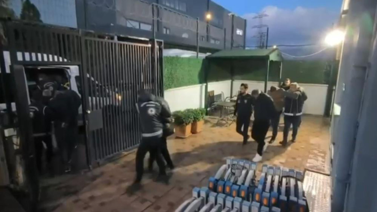 İzmir'de insan ticareti operasyonu: 14 kadın kurtarıldı, 4 tutuklama