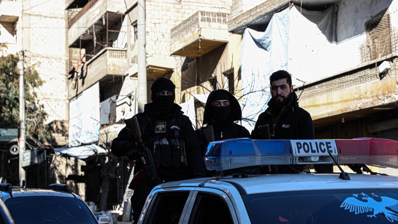 Halep Valisi Garib: Kentte güvenlik ve istikrar yeniden sağlanıyor