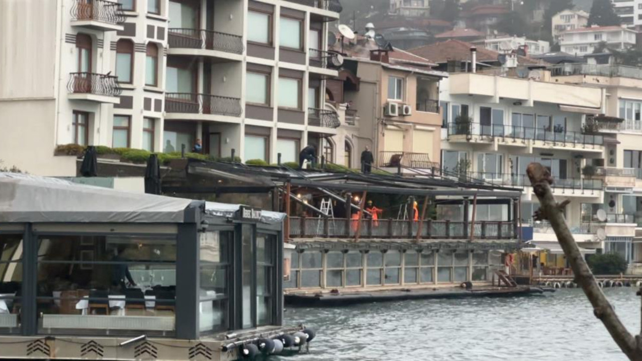 Uyuşturucu operasyonuyla gündeme gelmişti: Bebek Otel'de kaçak bölümler yıkılıyor