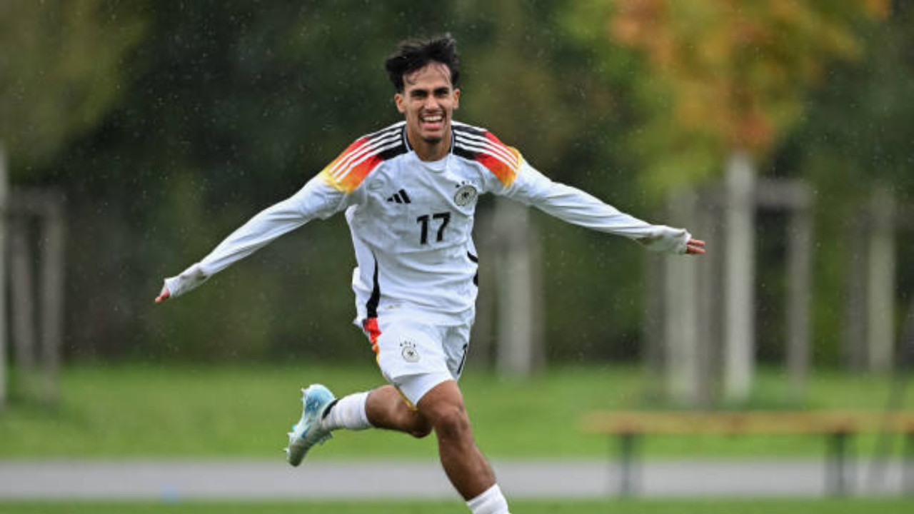 Transferde ipler koptu! "Bize hastayım dedi, İstanbul'a gitti!" Galatasaray'ın anlaşmaya vardığı isim masadan kalktı