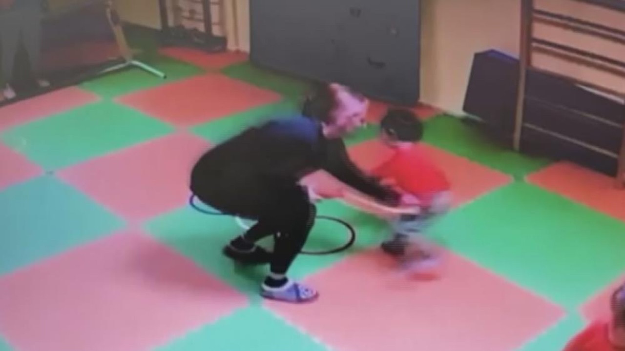 Kreşte çocuğa karşı eziyet... Öğretmene 56 yıl hapis istendi