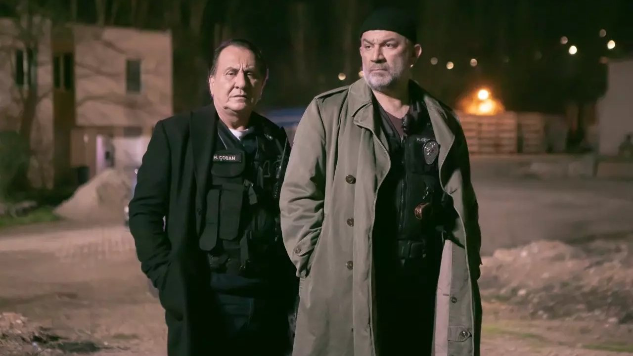 Arka Sokaklar 735. bölüm tek parça full izle! Kanal D Arka Sokaklar son bölüm izle