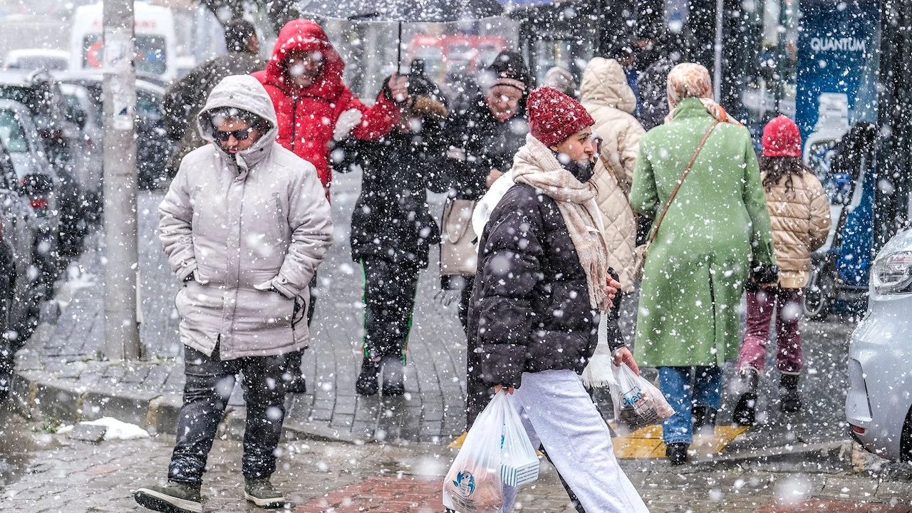 Meteoroloji uyardı! Yarın bu illere kuvvetli kar geliyor