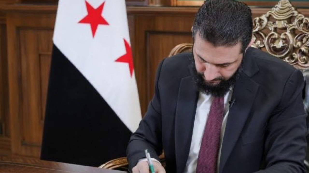 Suriye Cumhurbaşkanı Şara imzaladı: İşte 6 maddelik Suriye Kararnamesi