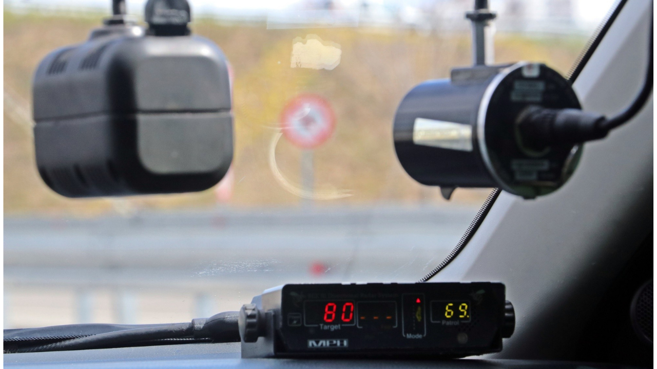 Ceza kesilirse şaşırmayın: Hız sınırında o dönem bitti! Yapay zeka o ihlali anında buluyor