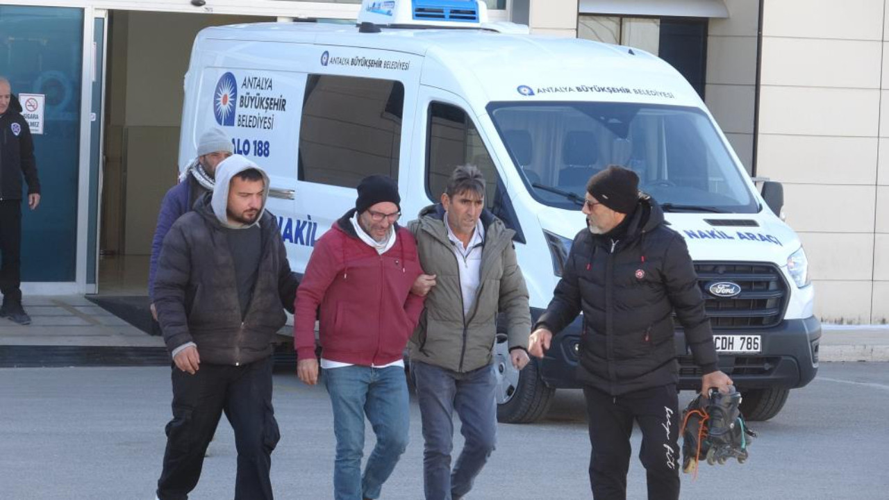 Antalya'da kahreden ölüm! 14 yaşındaki Efe yol kenarında bulundu