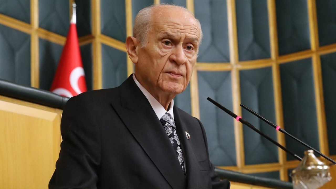 Devlet Bahçeli: 'Türk bayrağının indirilmesinin sorumlusu DEM Parti’dir'