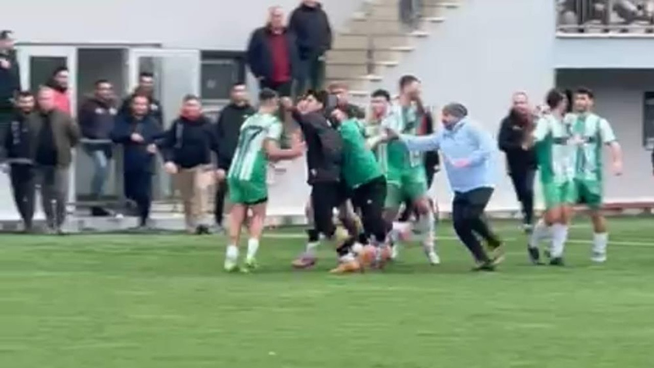 Rize'de futbol sahası ringe döndü: Güvenlik güçleri müdahale etti