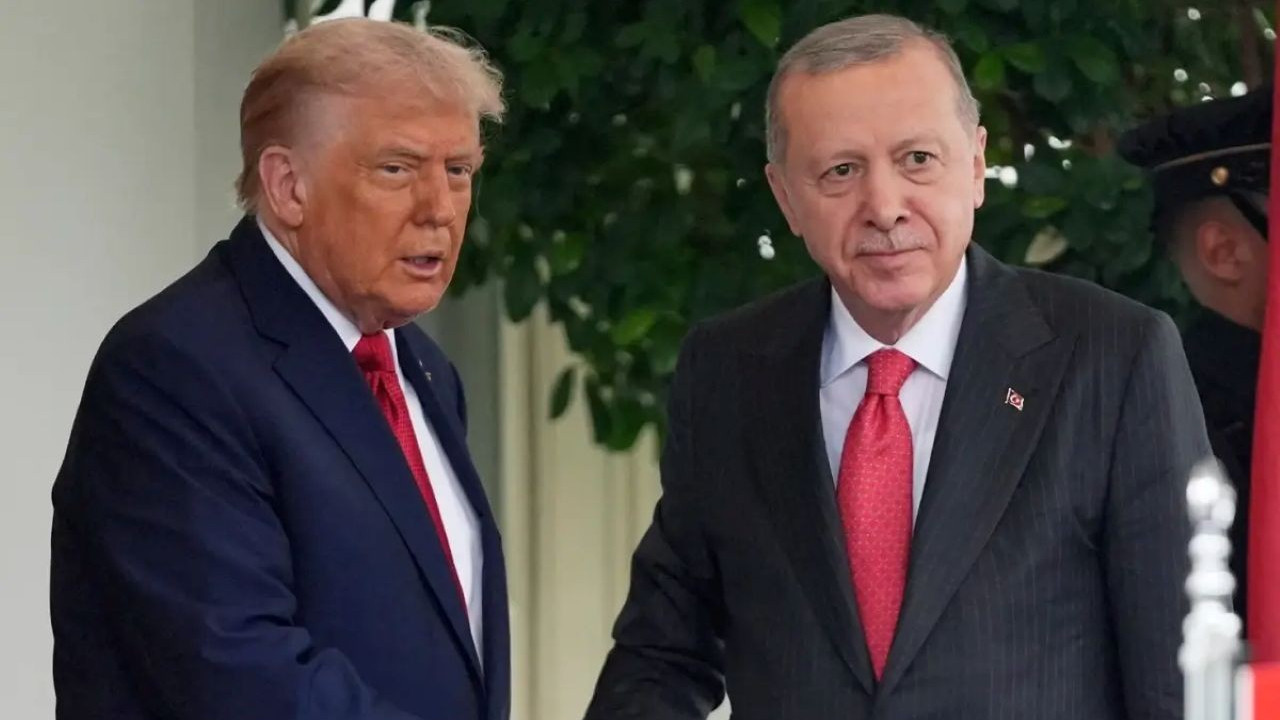 Cumhurbaşkanı Erdoğan ile ABD Başkanı Trump telefonda görüştü