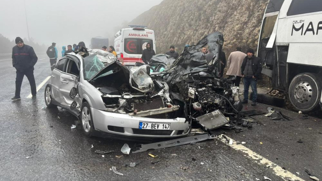 Gaziantep'te katliam gibi kaza! 8 araç birbirine girdi: Ölü ve yaralılar var