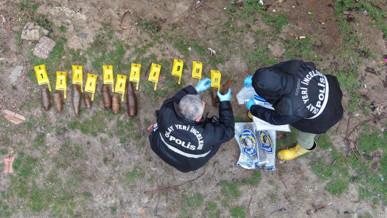 MKE sahasından mahalle arasına: Çocukların elindeki oyuncağı gören polis şoka girdi