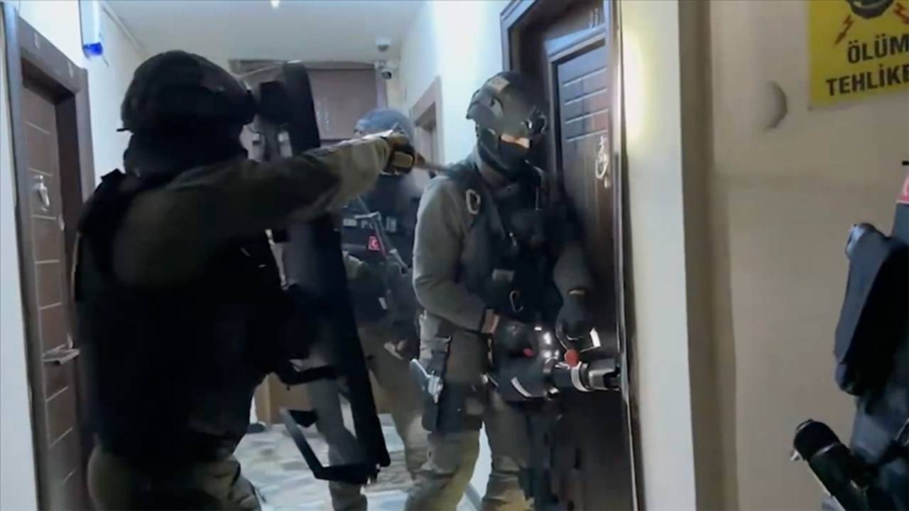 İstanbul merkezli 22 ilde MLKP operasyonu! 96 şüpheli yakalandı