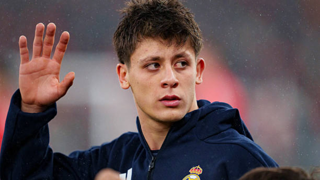 İspanya "Türk mücevheri"ni konuşuyor: Arda Güler Real Madrid'de 1 numara!