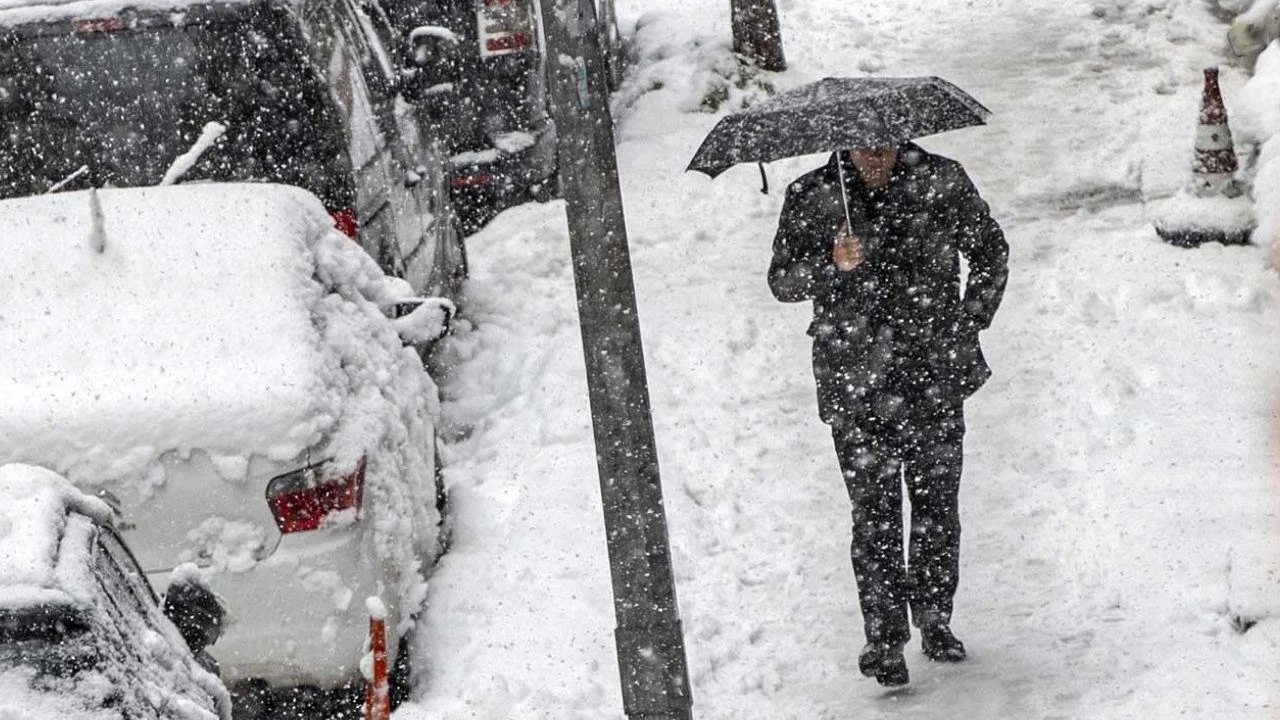 Meteorolojiden 15 şehre uyarı: Yarın o iller beyaza bürünecek