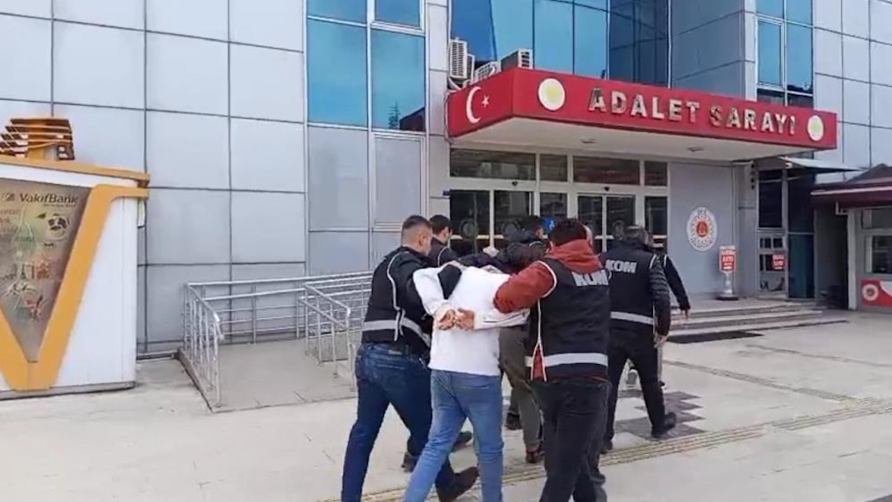 Ordu'da suç örgütü operasyonu: El bombası ve uzun namlulu silahla yakalandılar