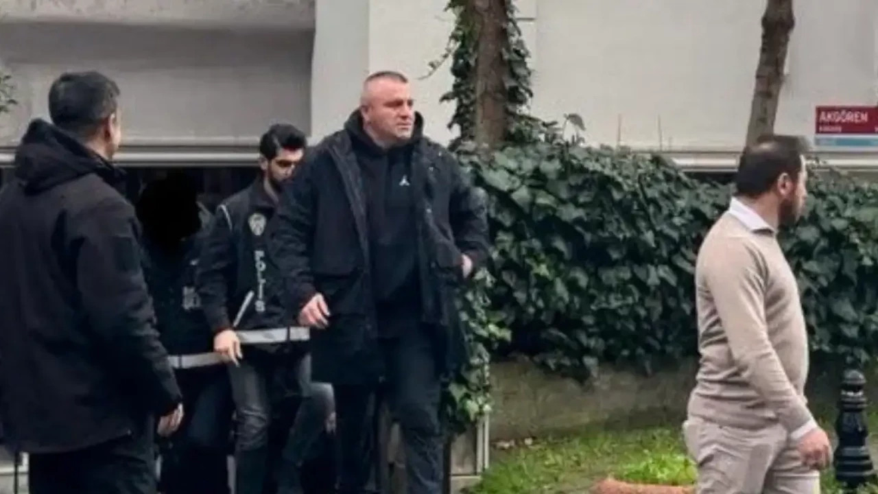 Ekrem İmamoğlu’nun koruması Bektaş Kamburoğlu gözaltına alındı