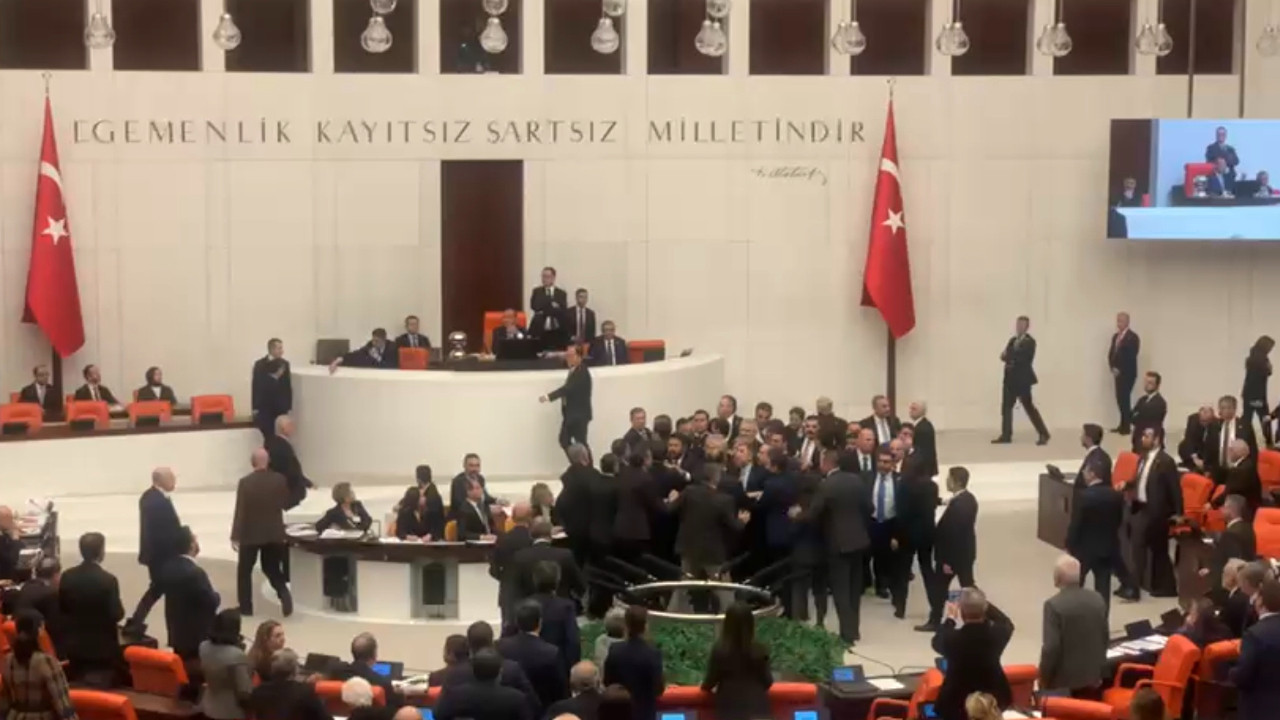 Yemin töreni öncesi Meclis'te gerginlik!