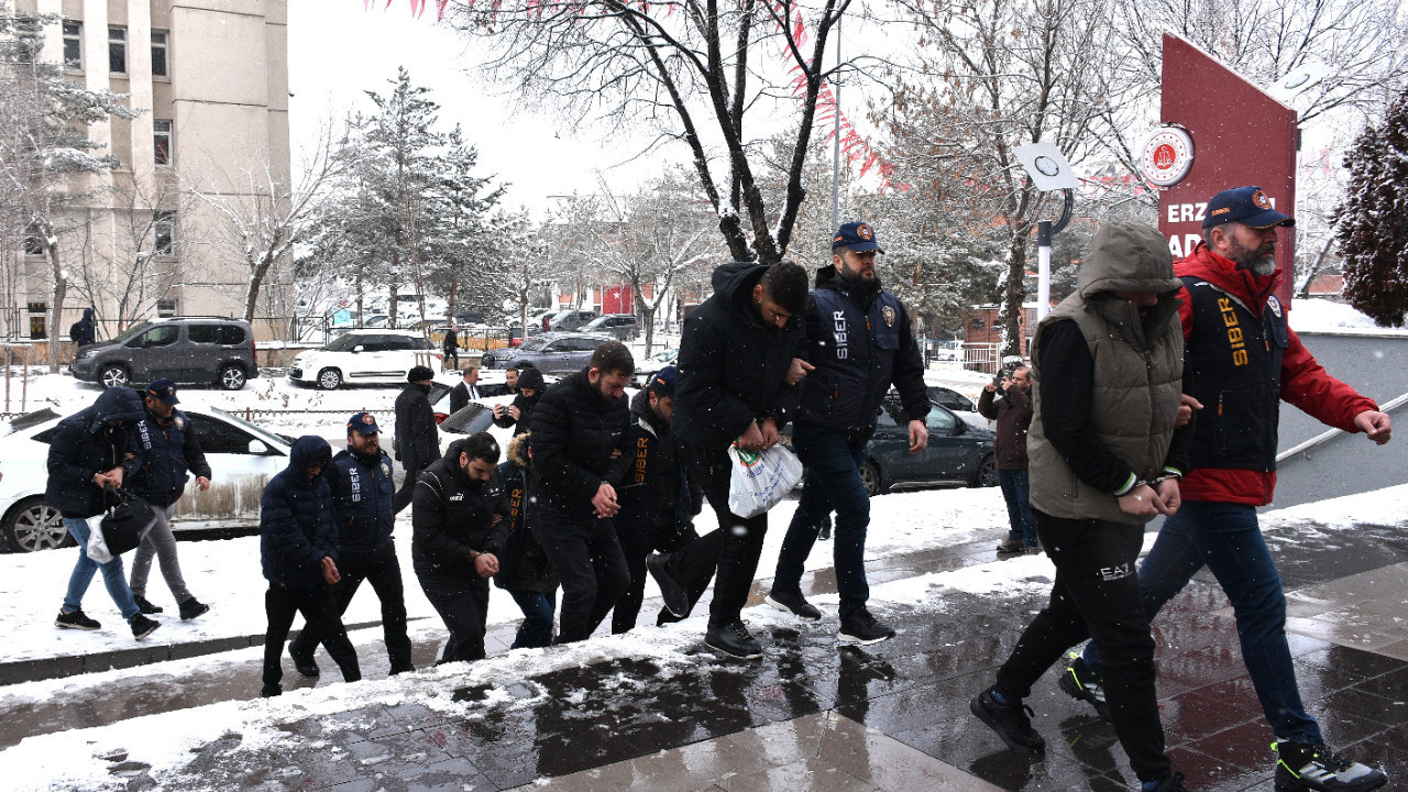 2 milyar liralık vurgun: Araç kiralama bahanesiyle dolandırdılar