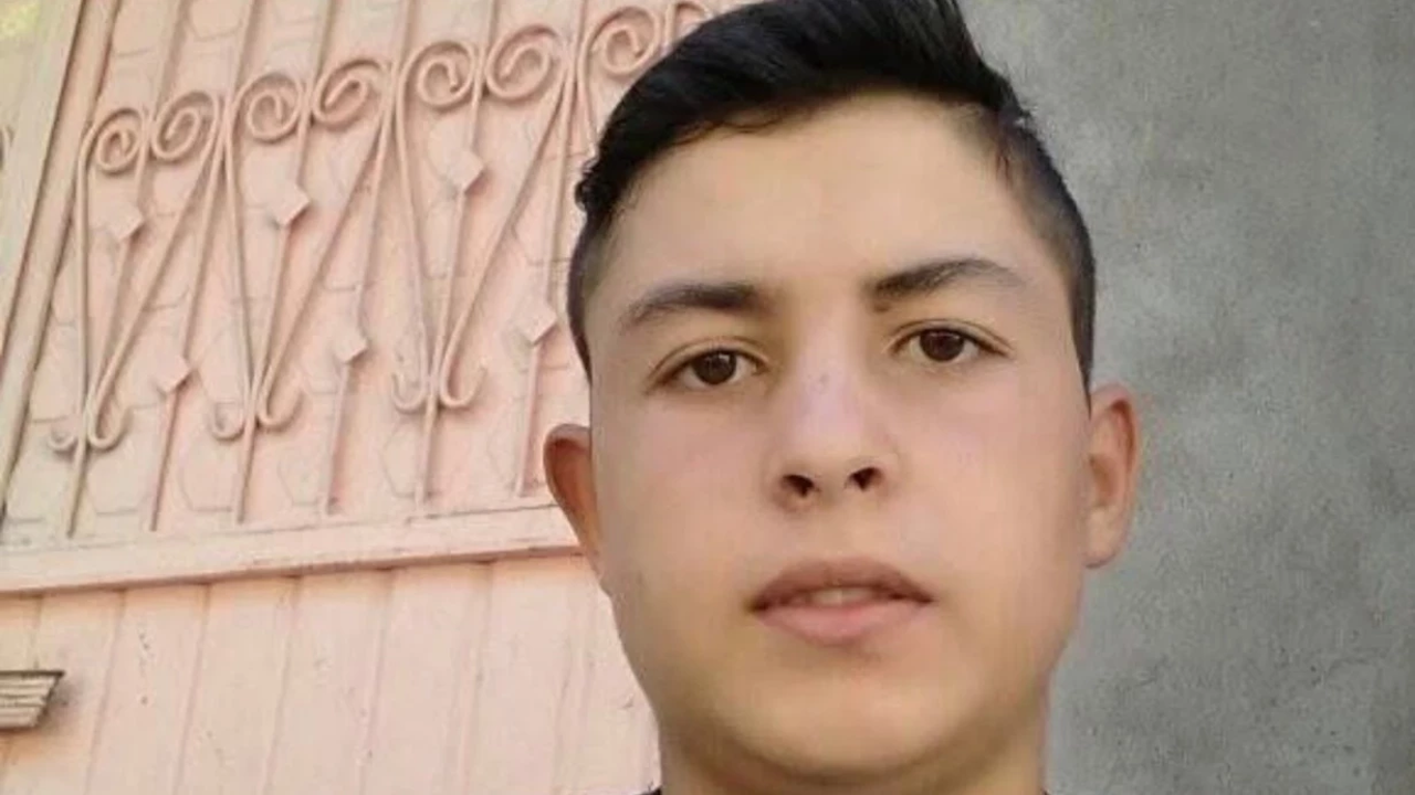 Ampul değiştirmek isterken elektrik akımına kapılan genç hayatını kaybetti