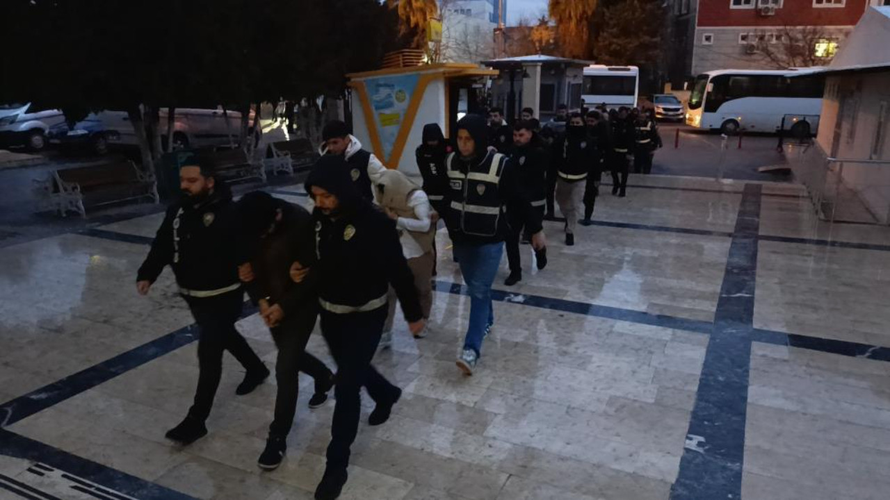 Şanlıurfa'da fuhuş operasyonu: 58 kadın kurtarıldı, 27 kişi tutuklandı