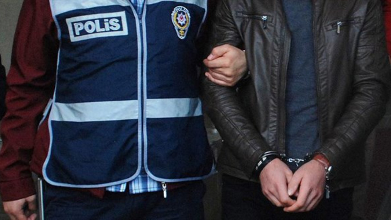 İstanbul'da 'sahte oturum' vurgunu: Kendilerini memur gibi tanıtıp dolandırdılar