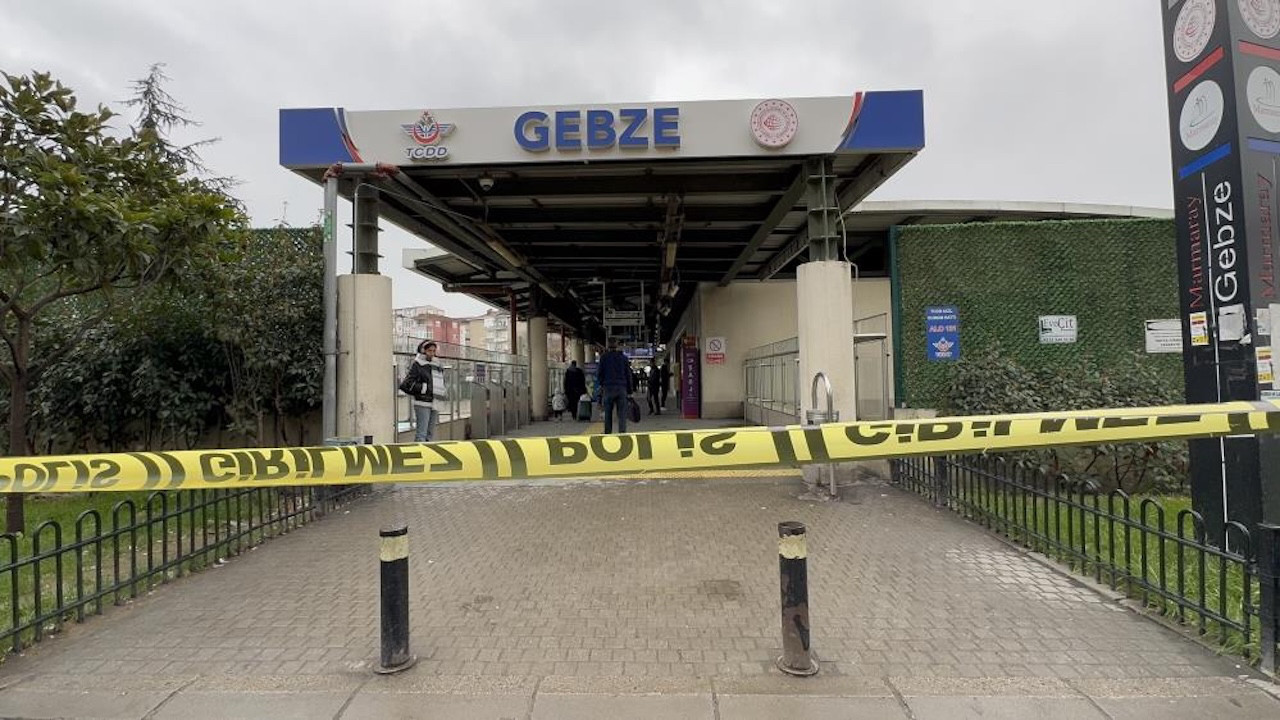 Gebze tren istasyonunda silahlı saldırıya uğrayan kadın hayatını kaybetti