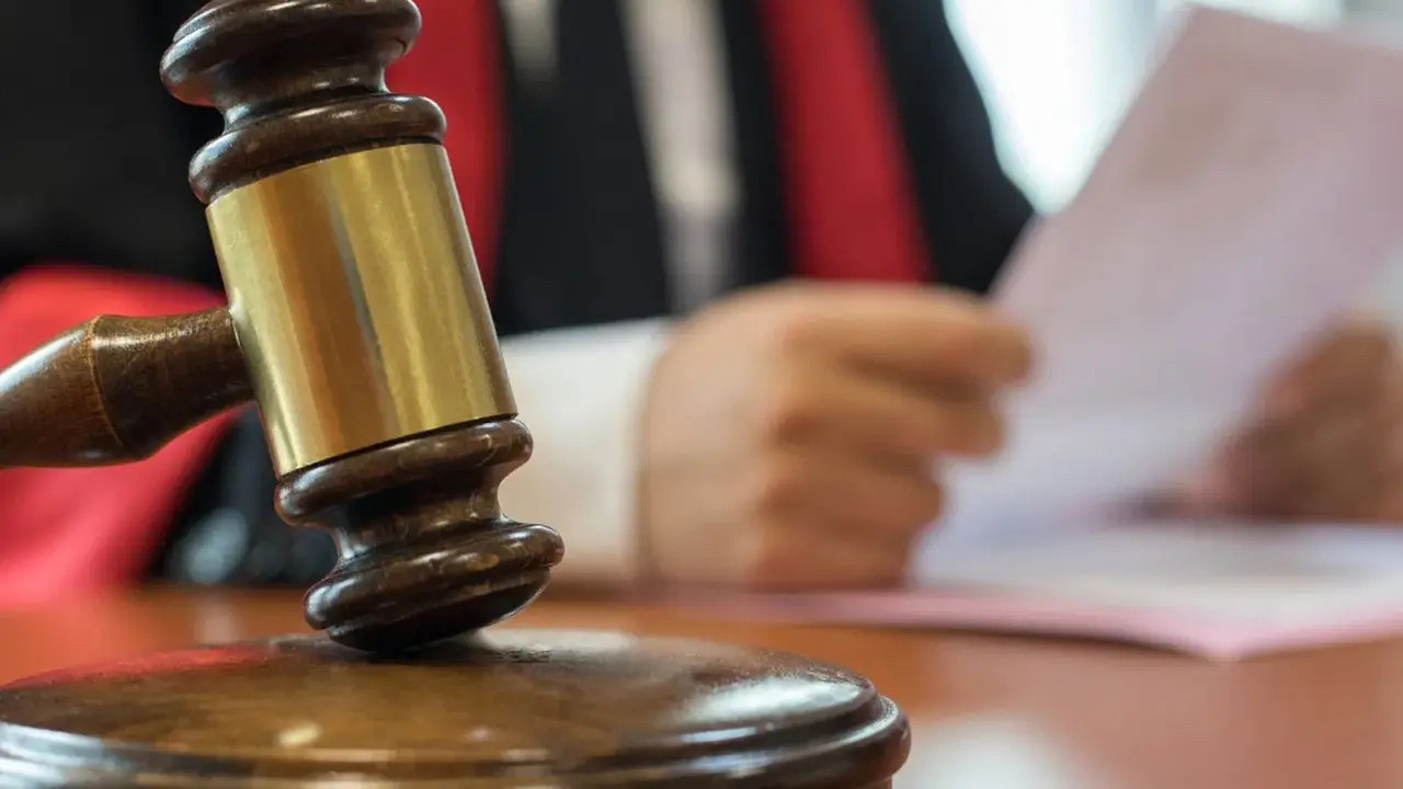 Terör örgütü PKK üyesi olmakla suçlanan belediye başkan yardımcılarının yargılandığı davada yeni gelişme