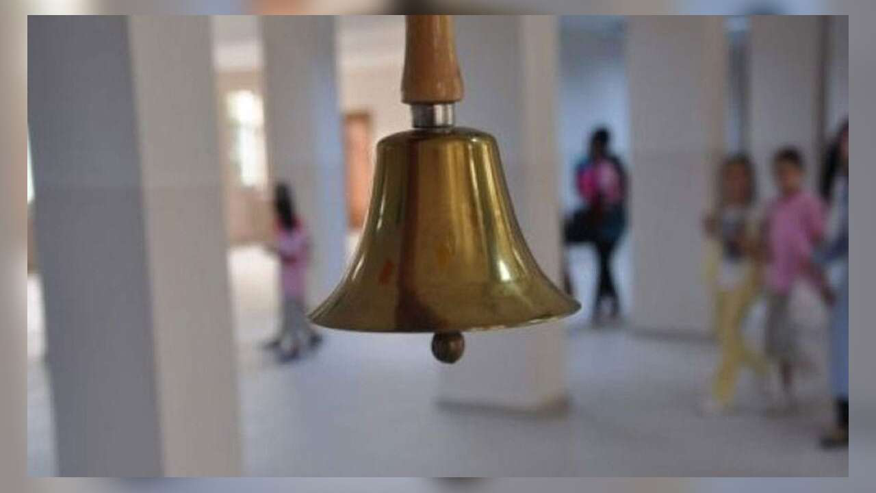 Tatil günü çalan okul zilinden rahatsız olan vatandaşın başvurusu sonuç verdi