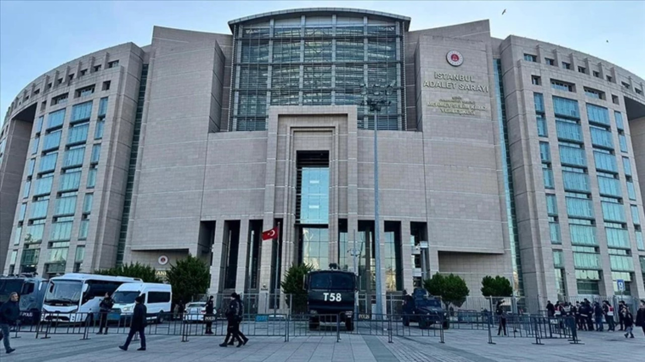 İstanbul merkezli "şike ve bahis" operasyonunda 32 şüpheli adliyeye sevk edildi