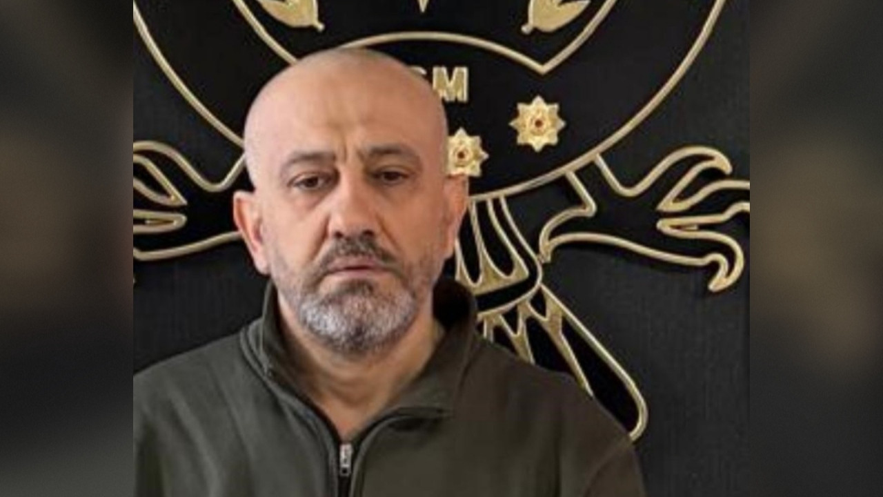 MİT ve emniyetten ortak operasyon: FETÖ'nün deniz kuvvetleri yapılanmasındaki sözde "müdürü" yakalandı