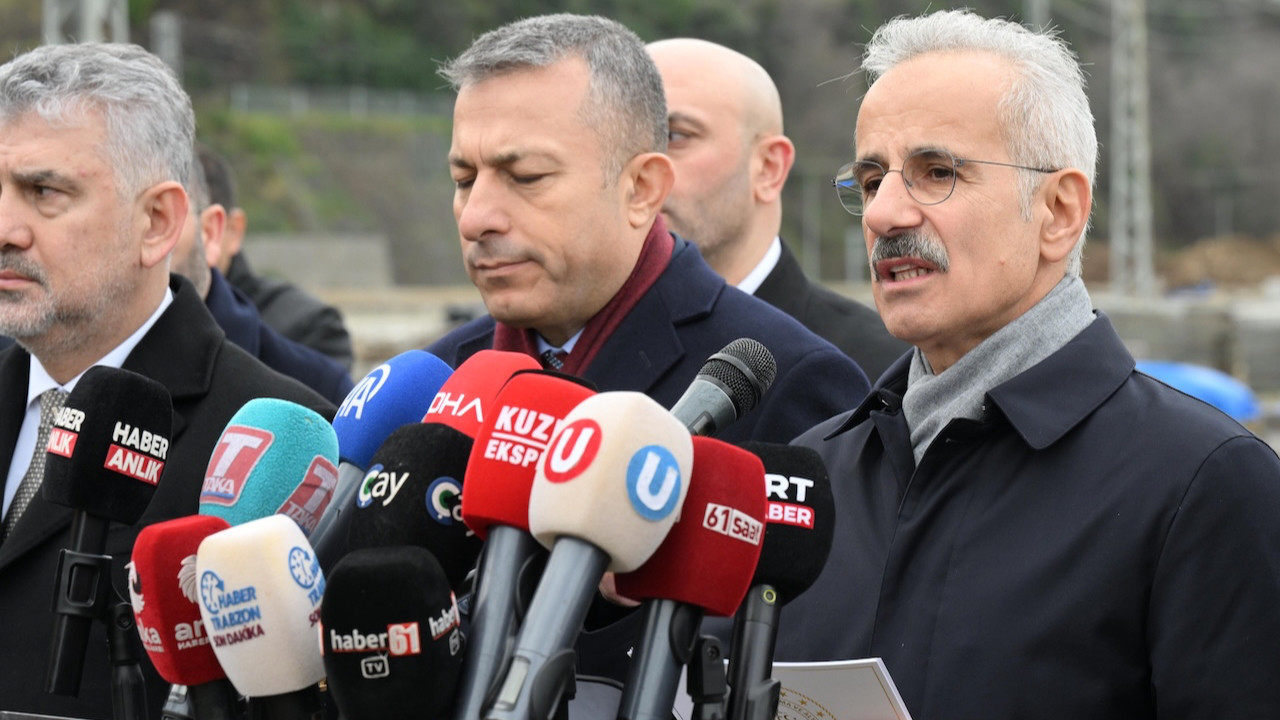 Bakan Uraloğlu duyurdu: 5 ülkeye olan bütün uçuşlar 2 Mart'a kadar iptal edildi