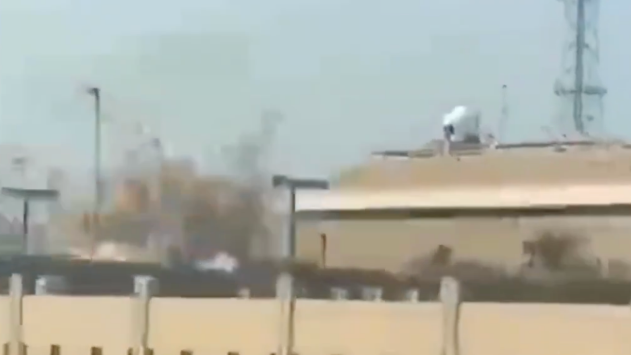 İran füzeleri ateşledi: 6 ülkede ABD üsleri vuruluyor