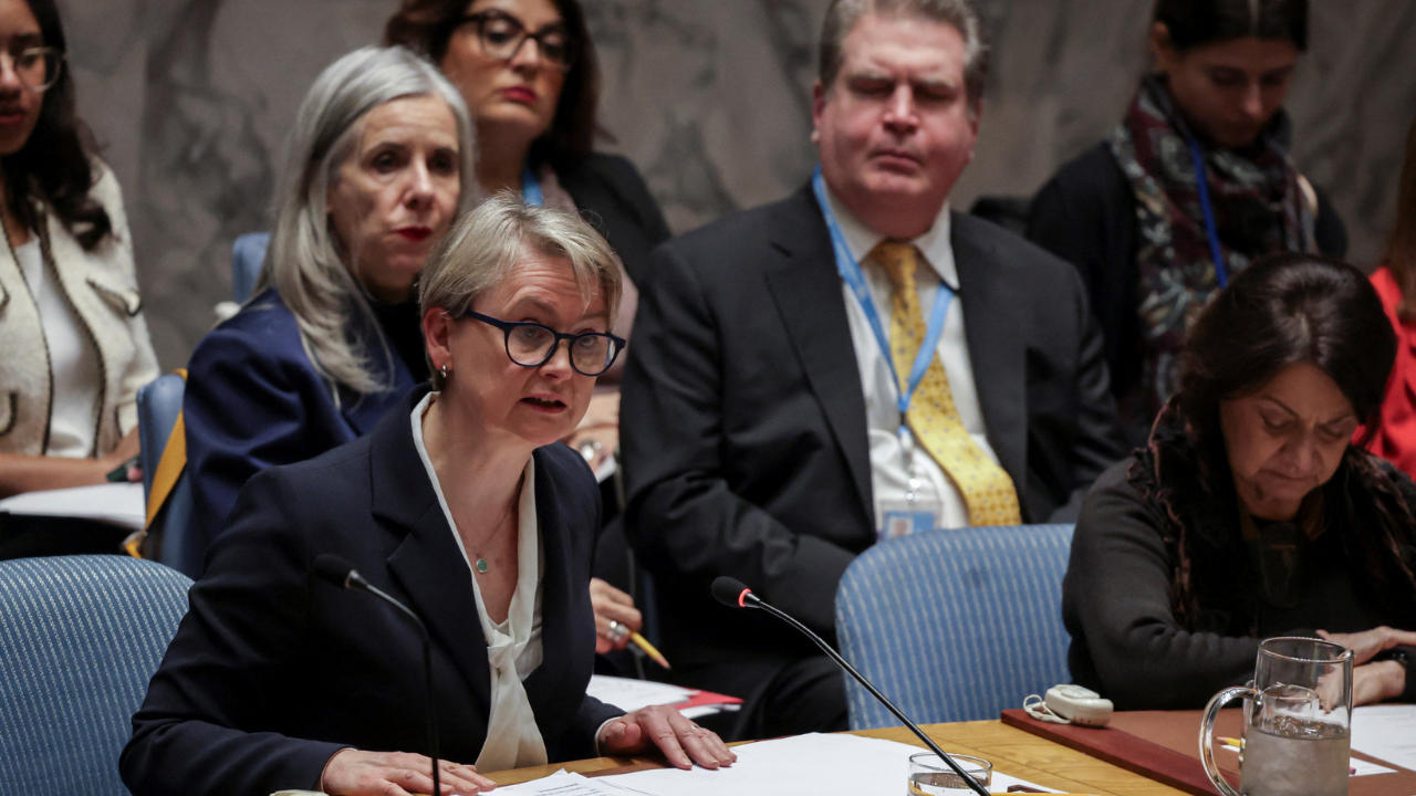 İngiltere Dışişleri Bakanı Cooper: "ABD'nin operasyonlarına katılmak ya da destek vermek istemedik"