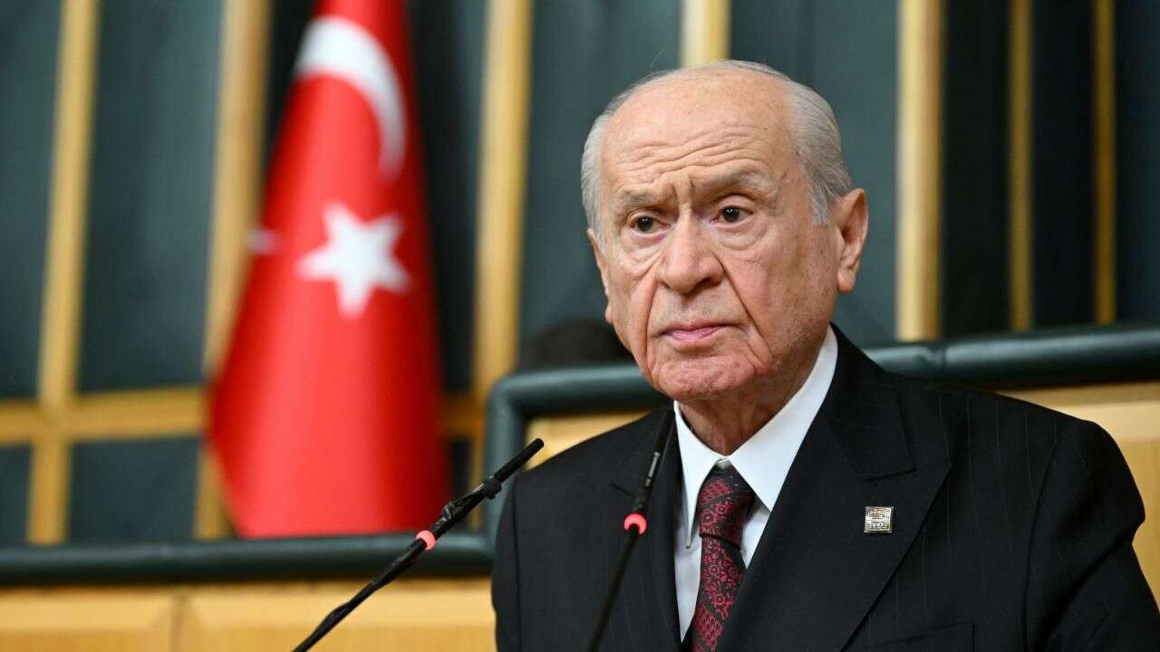 Devlet Bahçeli'den İran Büyükelçiliği'ne taziye ziyareti