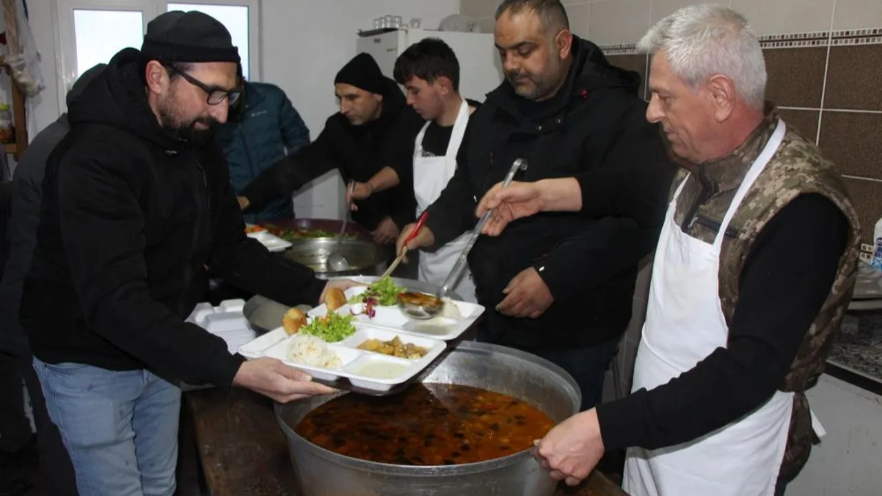 14 yıllık gelenek devam ediyor: Bu köyde Ramazan boyunca kadınlar mutfağa girmiyor