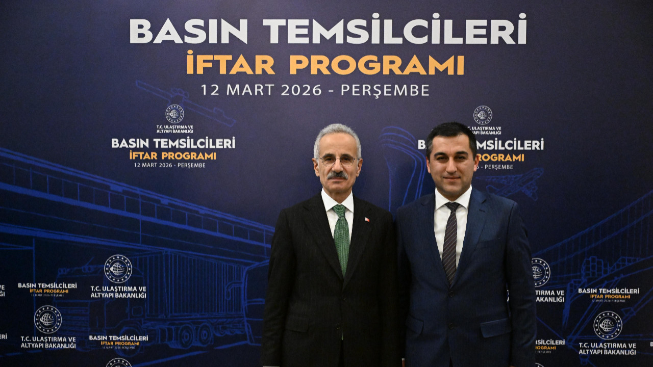 Bakan Uraloğlu açıkladı: Hürmüz Boğazı'ndan Türk sahipli ilk gemi geçti