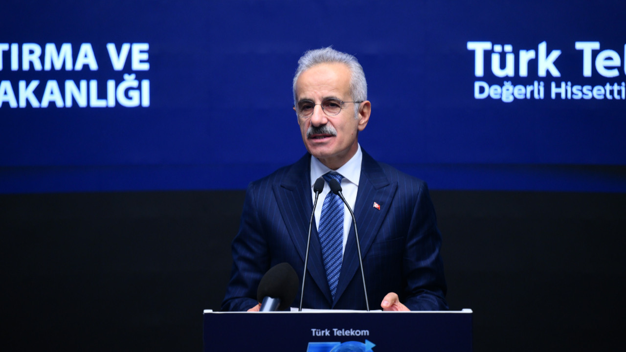 Bakan Uraloğlu duyurdu: Türkiye, fiber altyapıda Avrupa'nın ilk 3 ülkesi arasında