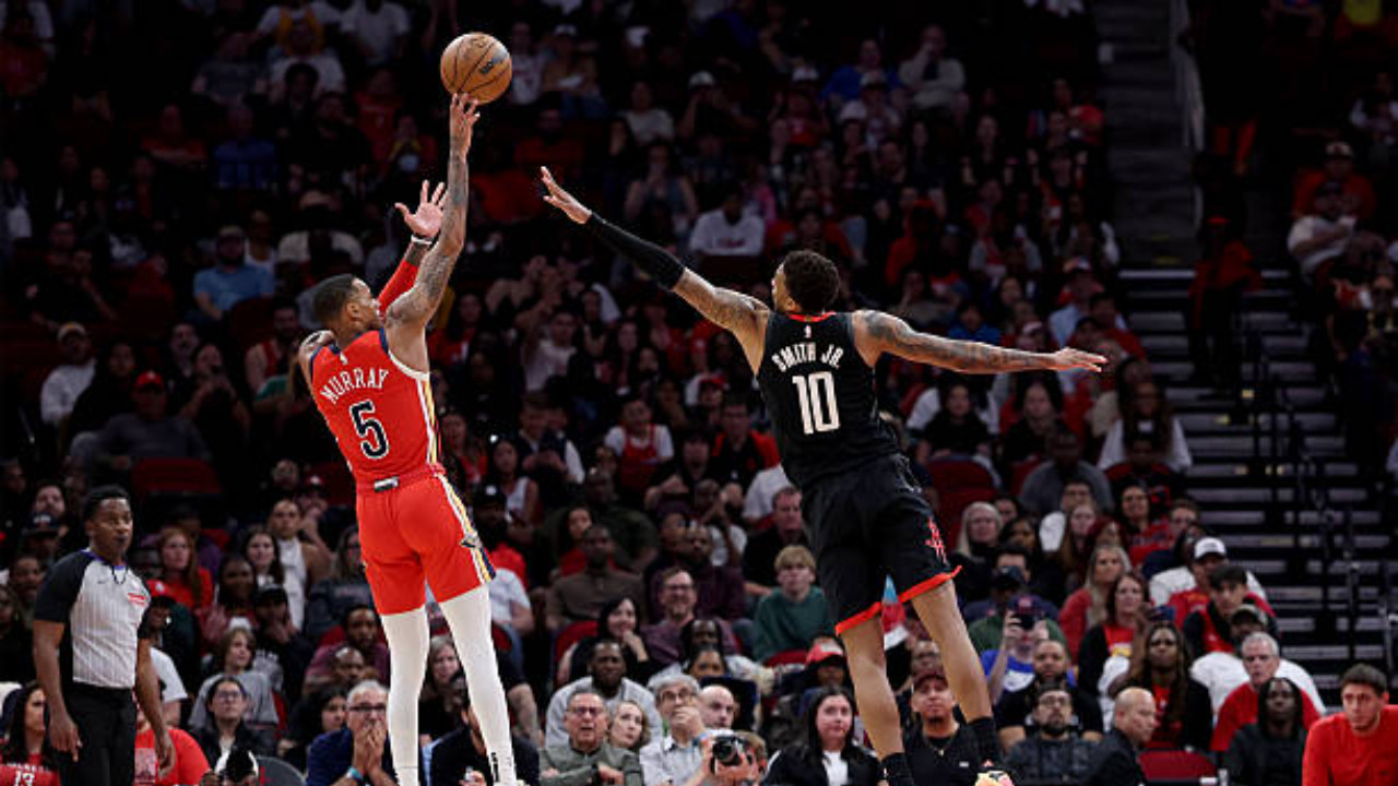 NBA’de nefes kesen maç: Houston Rockets son anda kazandı!