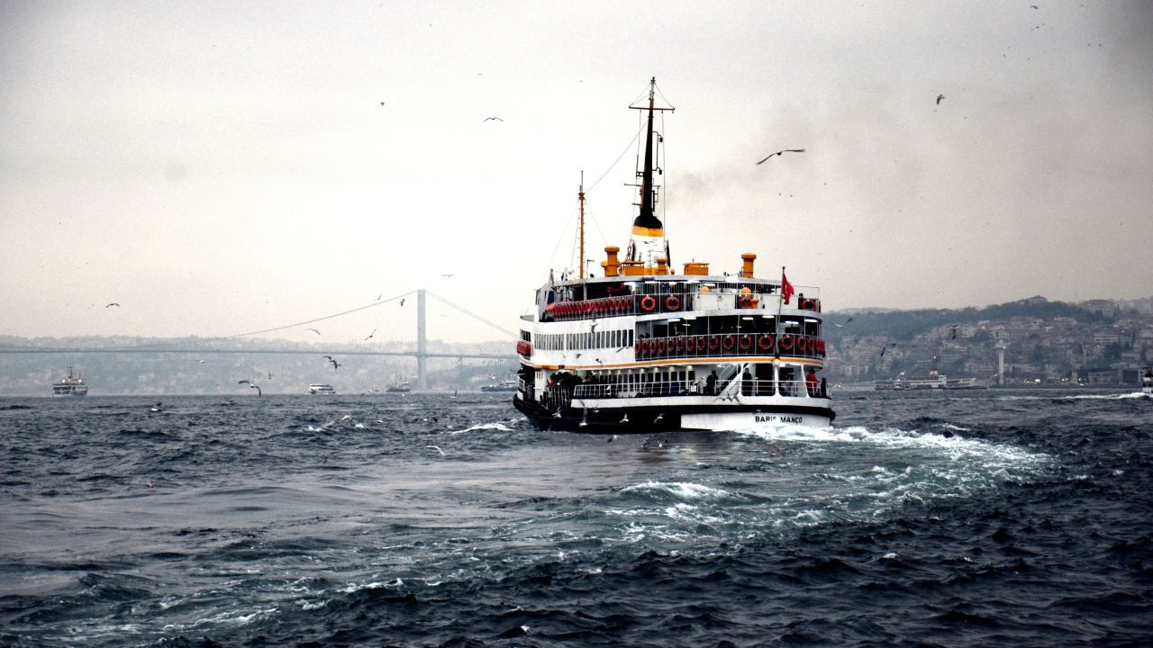 Fırtına ulaşımı vurdu: Yarın o hatlardaki tüm seferler iptal