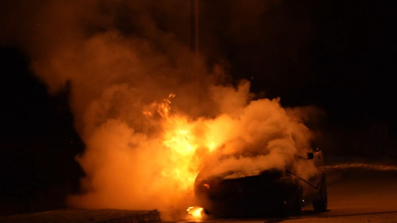 Bayram için emanet almıştı: LPG'li otomobil seyir halindeyken alev topuna döndü!